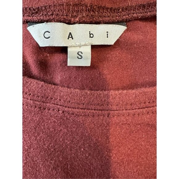 CAbi Burgundy Floral Rhinestone Short Sleeve T-Shirt Size Small - Picture 6 of 7